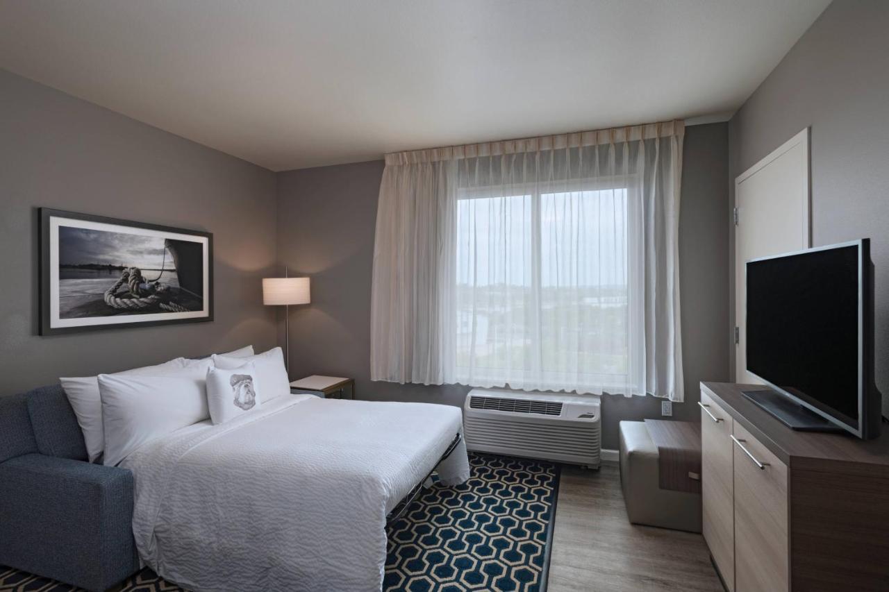 Towneplace Suites By Marriott San Diego Airport/Liberty Station Bagian luar foto