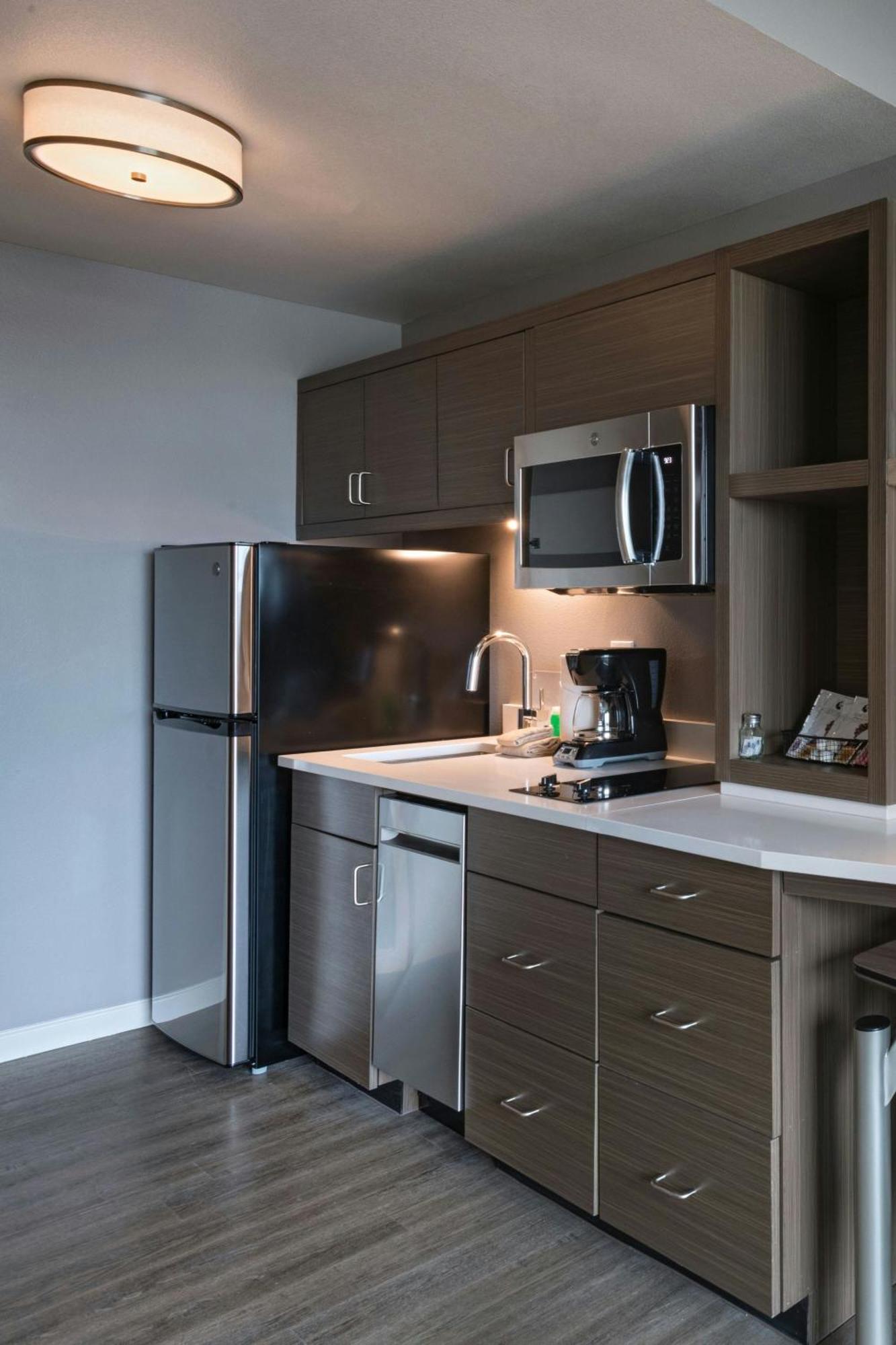 Towneplace Suites By Marriott San Diego Airport/Liberty Station Bagian luar foto