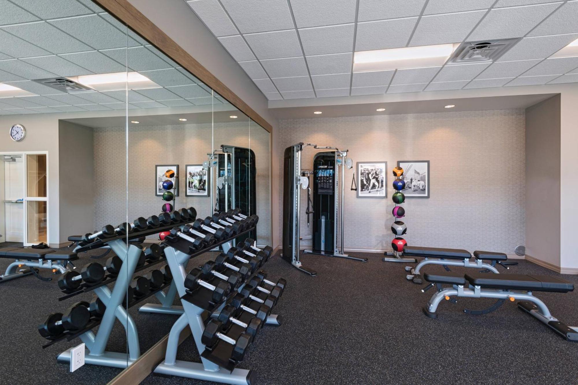 Towneplace Suites By Marriott San Diego Airport/Liberty Station Bagian luar foto