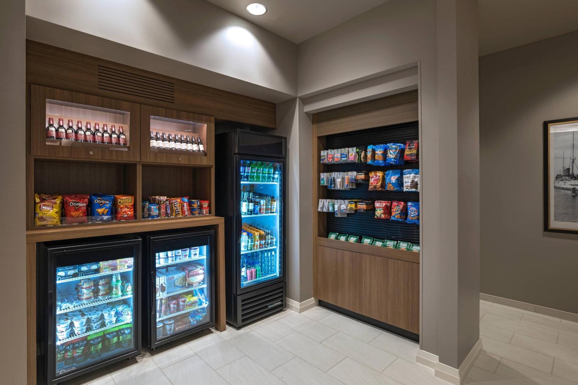 Towneplace Suites By Marriott San Diego Airport/Liberty Station Bagian luar foto